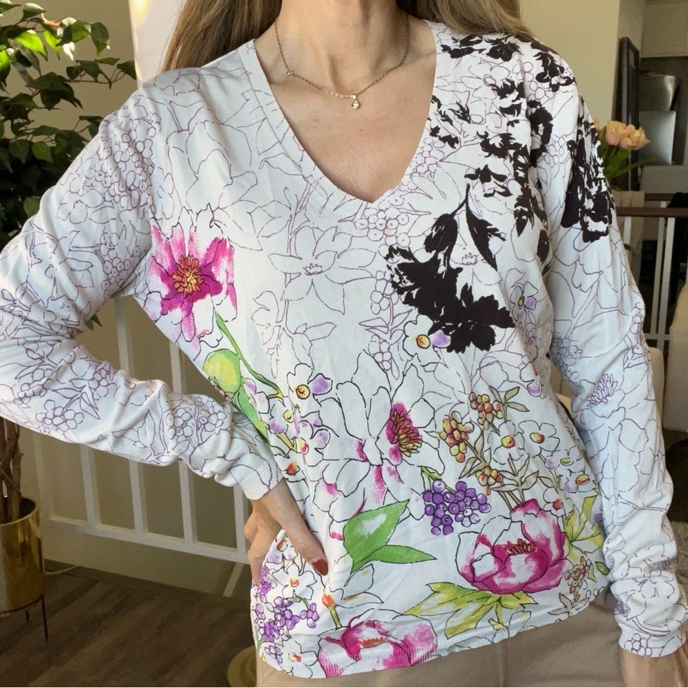 Etro V-Neck Floral Long Sleeve Tee - Off White, Black, lavender, pink, green